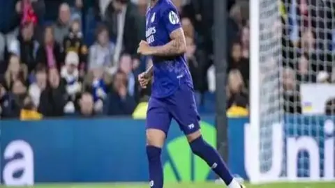 足球：4.8亿热议！奥运荣光难续，中国足球遭遇耻辱一幕